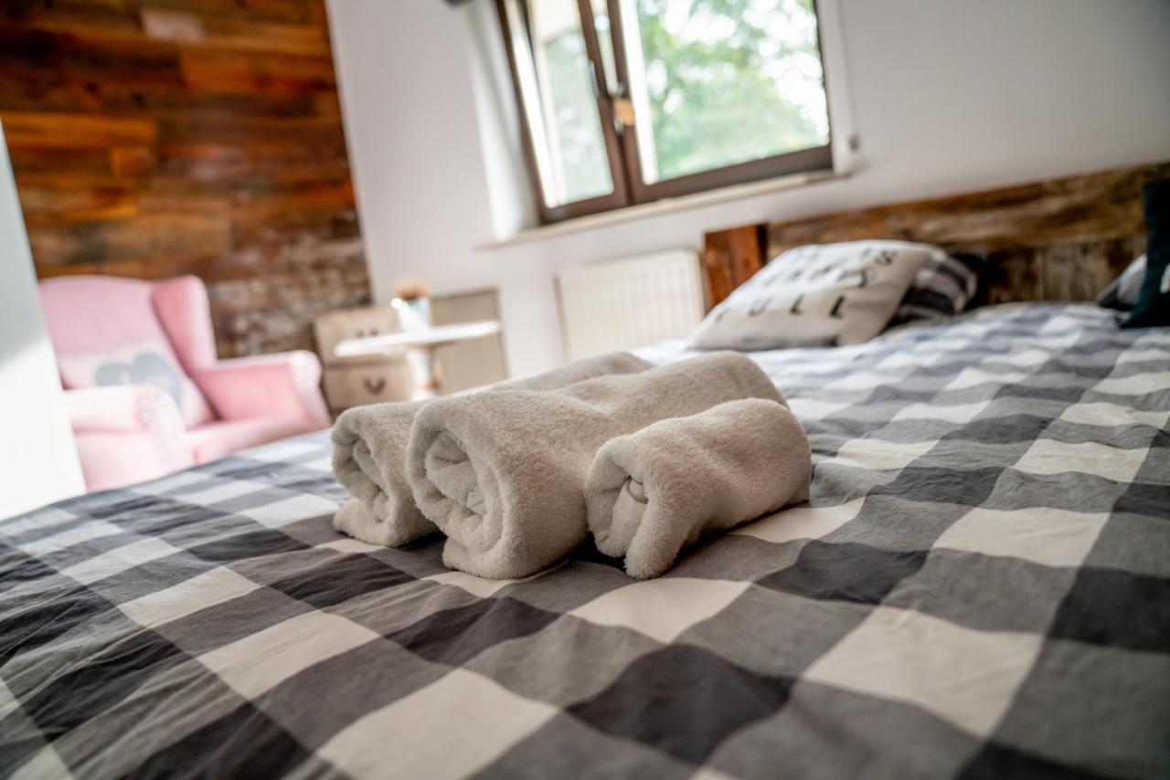 Holistyczne Ujecie Bed & Breakfast Kobyla Eksteriør bilde