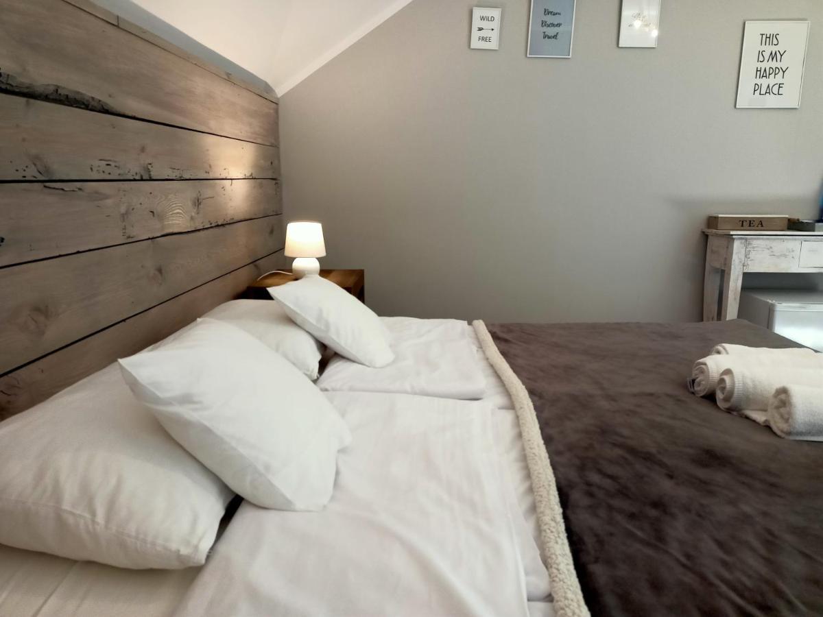 Holistyczne Ujecie Bed & Breakfast Kobyla Eksteriør bilde